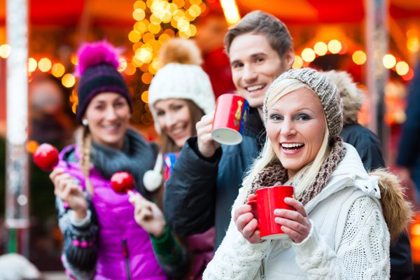 Healthy Alternatives to Substance Abuse during the Holidays - hot chocolate friends - Fair Oaks Recovery Center